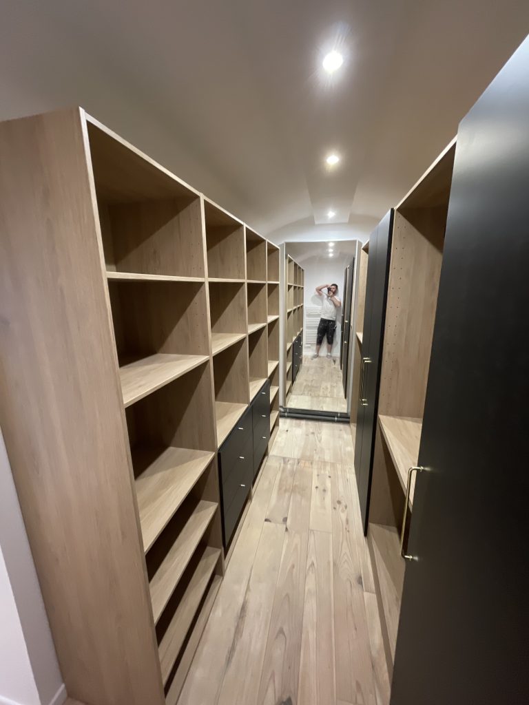 Aménagement sur mesure à Rouen et à Évreux : Aménagement Dressing, Dressing sur mesure, Aménagement placards